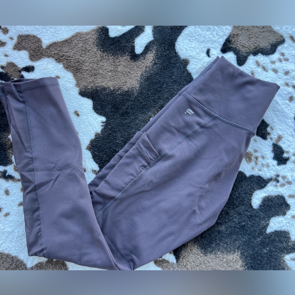 Fabeltics leggings - small